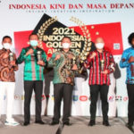 Bupati Taput Raih The Best Regent Indonesia Golden Awards 2021