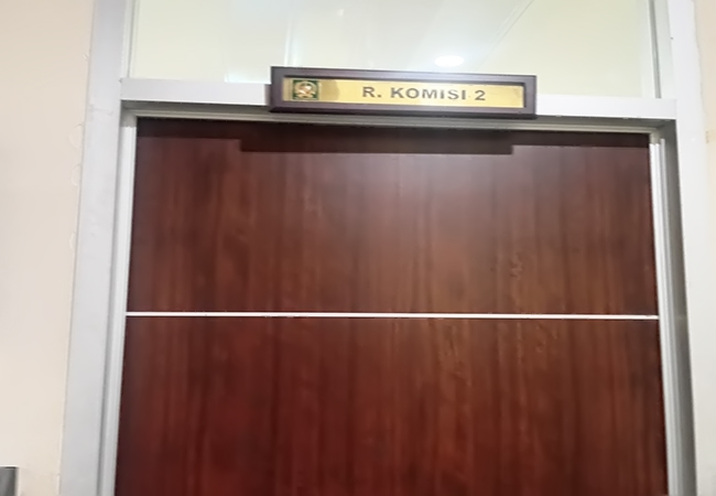 RDP Komisi II dengan Kadis Pendidikan Medan Tertutup, Ada Apa?